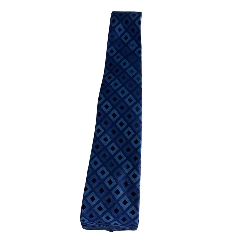 Murano Mens Silk Blend Necktie Blue Geometric Square Pattern Formal Business Tie